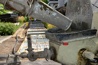 загрузка бетононасоса